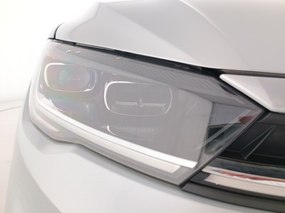 7 - Volkswagen Polo eschini auto