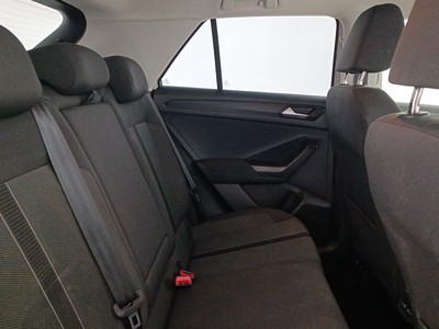 9 - Volkswagen T-Roc eschini auto