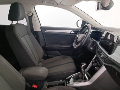 10 - Volkswagen T-Roc eschini auto