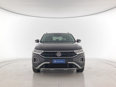 2 - Volkswagen T-Roc eschini auto