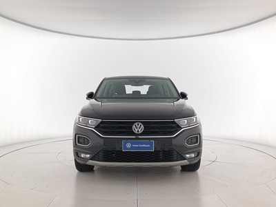 2 - Volkswagen T-Roc eschini auto
