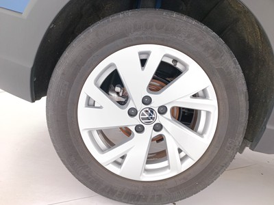 8 - Volkswagen Taigo eschini auto