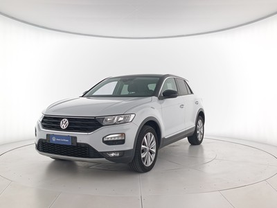 1 - Volkswagen T-Roc eschini auto