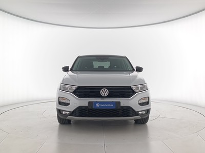 2 - Volkswagen T-Roc eschini auto