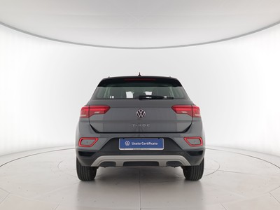 5 - Volkswagen T-Roc eschini auto