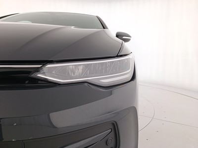 7 - Volkswagen Golf eschini auto