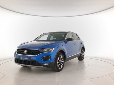 1 - Volkswagen T-Roc eschini auto