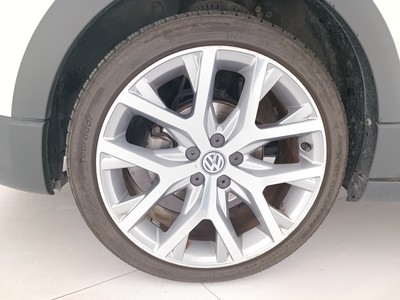 8 - Volkswagen Polo eschini auto