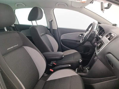 10 - Volkswagen Polo eschini auto