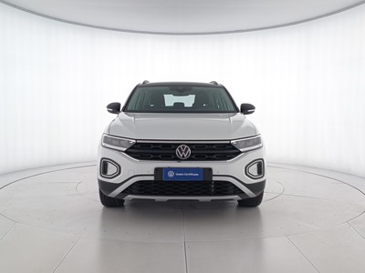 2 - Volkswagen T-Roc eschini auto