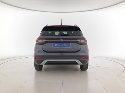 5 - Volkswagen T-Cross eschini auto