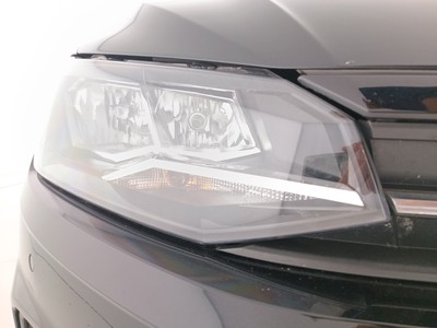 7 - Volkswagen Polo eschini auto
