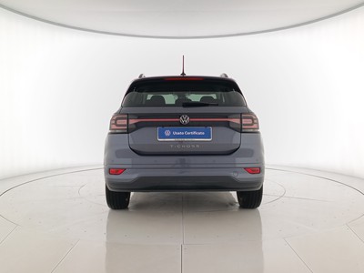 5 - Volkswagen T-Cross eschini auto