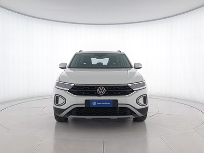 2 - Volkswagen T-Roc eschini auto