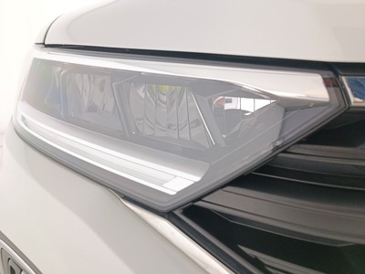 7 - Volkswagen T-Roc eschini auto