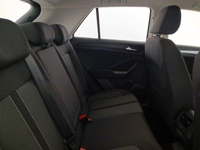 9 - Volkswagen T-Roc eschini auto