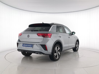 4 - Volkswagen T-Roc eschini auto