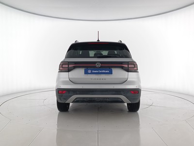 5 - Volkswagen T-Cross eschini auto