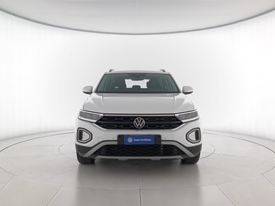 2 - Volkswagen T-Roc eschini auto