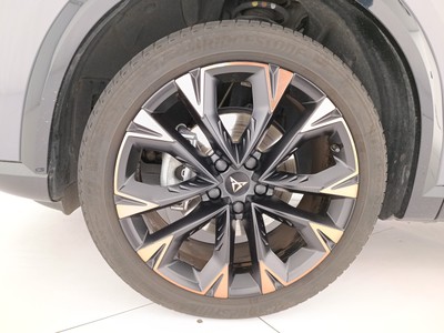 8 - Cupra Formentor eschini auto