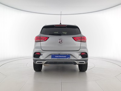 5 - Mg ZS eschini auto