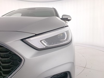 7 - Mg ZS eschini auto