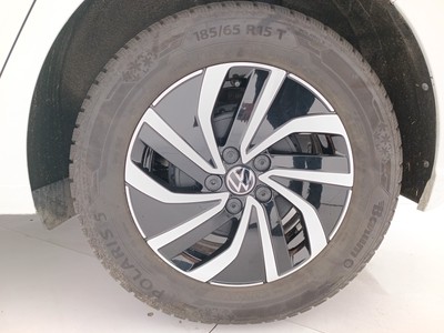 8 - Volkswagen Polo eschini auto