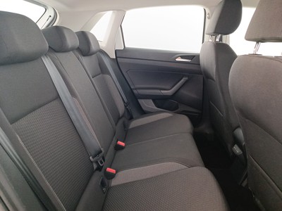 9 - Volkswagen Polo eschini auto