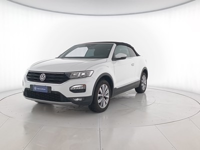 1 - Volkswagen T-Roc eschini auto