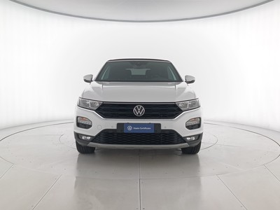 2 - Volkswagen T-Roc eschini auto