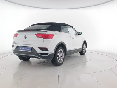 4 - Volkswagen T-Roc eschini auto