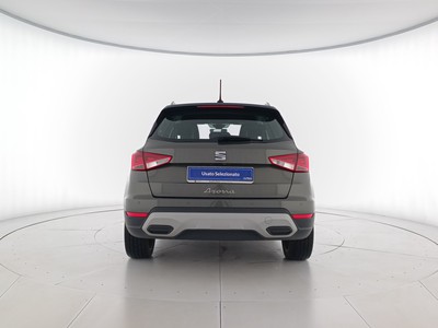 5 - Seat Arona eschini auto