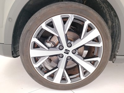 8 - Seat Arona eschini auto
