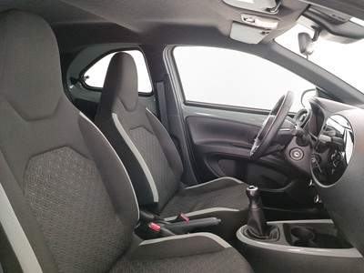 10 - Toyota Aygo eschini auto