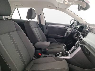 10 - Volkswagen T-Roc eschini auto