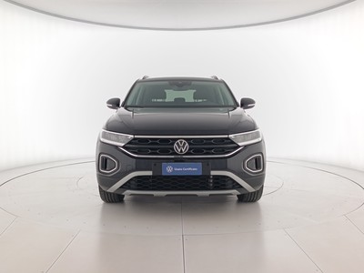 2 - Volkswagen T-Roc eschini auto