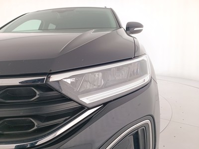 7 - Volkswagen T-Roc eschini auto