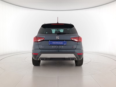 5 - Seat Arona eschini auto