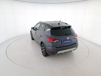 6 - Seat Arona eschini auto