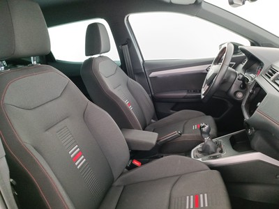 10 - Seat Arona eschini auto