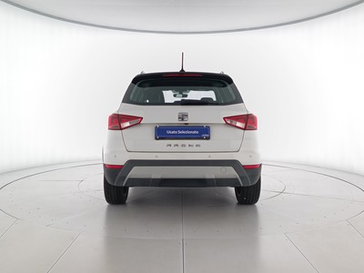 5 - Seat Arona eschini auto