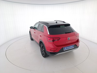 6 - Volkswagen T-Roc eschini auto