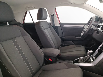 10 - Volkswagen T-Roc eschini auto