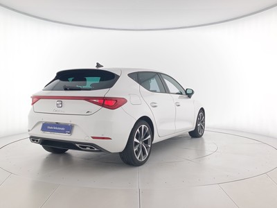 4 - Seat Leon eschini auto