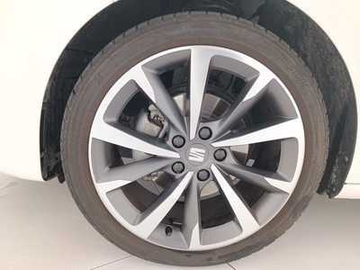 8 - Seat Leon eschini auto