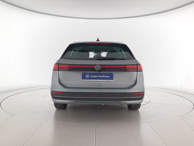 5 - Volkswagen Passat eschini auto