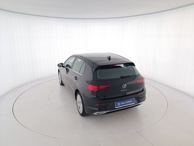 6 - Volkswagen Golf eschini auto