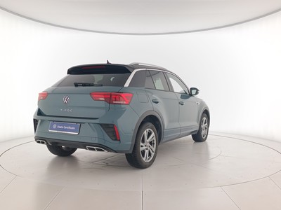 4 - Volkswagen T-Roc eschini auto