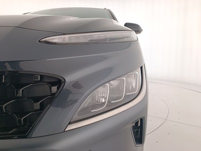 7 - Hyundai Kona eschini auto