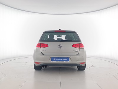 5 - Volkswagen Golf eschini auto